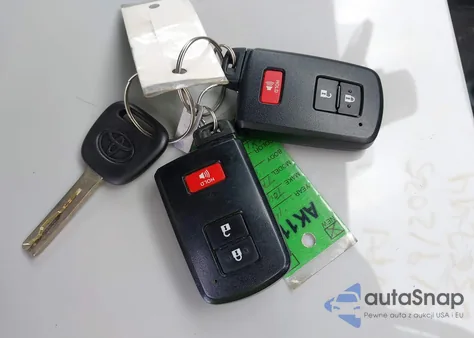 2019 Toyota Tacoma Trd Off Road из США, поврежденный, VIN 5TFSZ5AN4KX182303